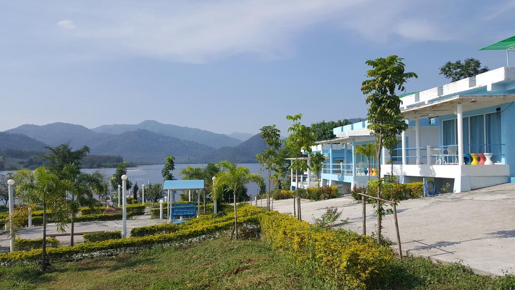 Phloenlom Chomdao Hotel Ban Kha Luaran gambar