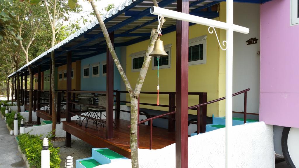 Phloenlom Chomdao Hotel Ban Kha Luaran gambar